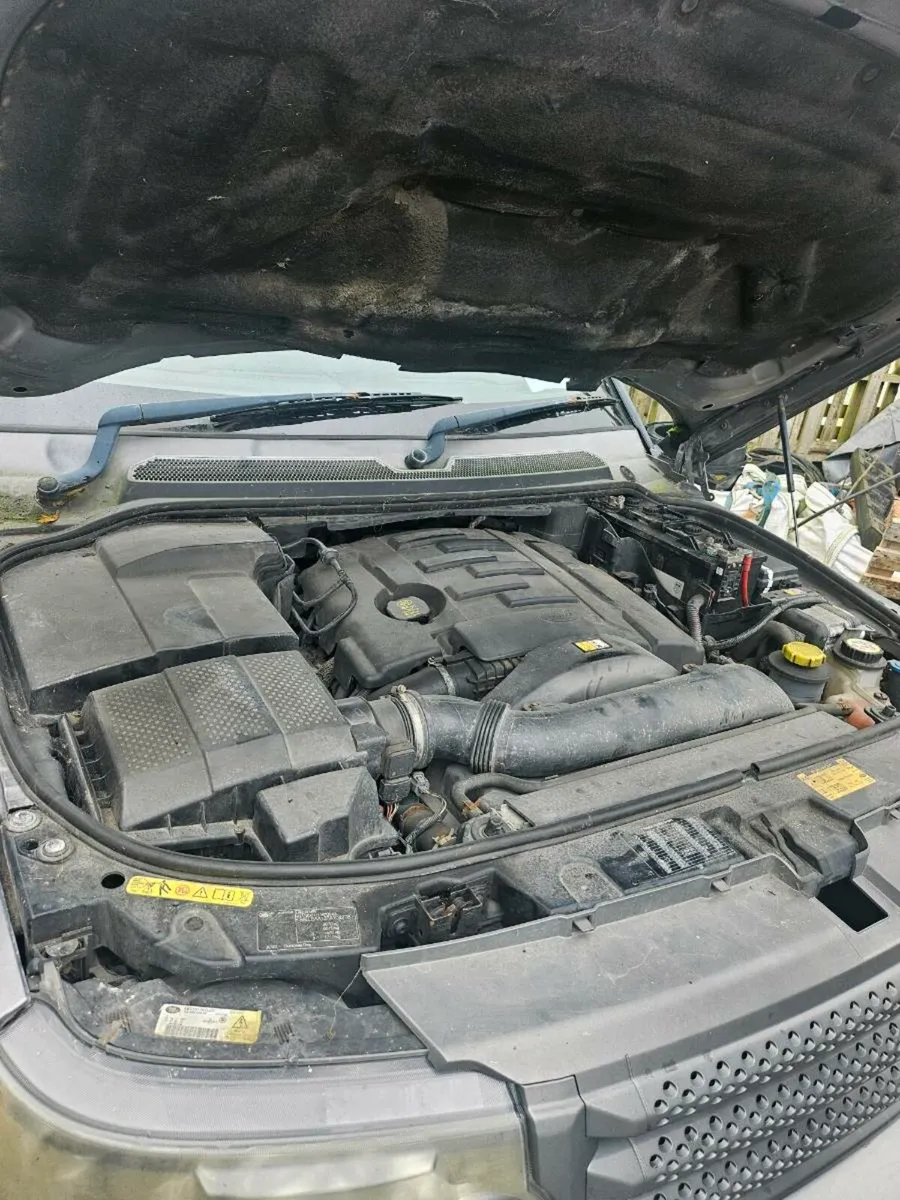 Good engine Range rover sport for part - Image 2