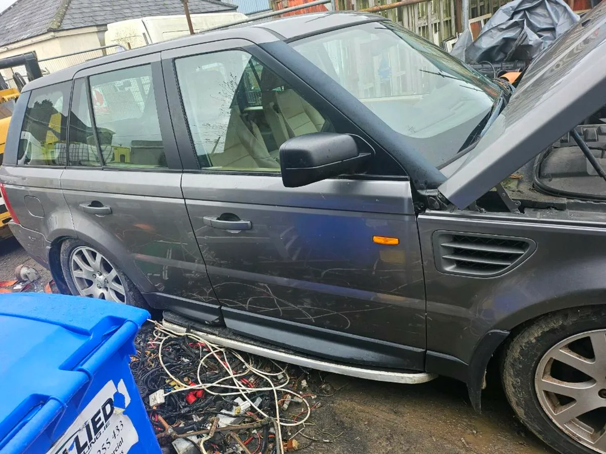 Good engine Range rover sport for part - Image 3