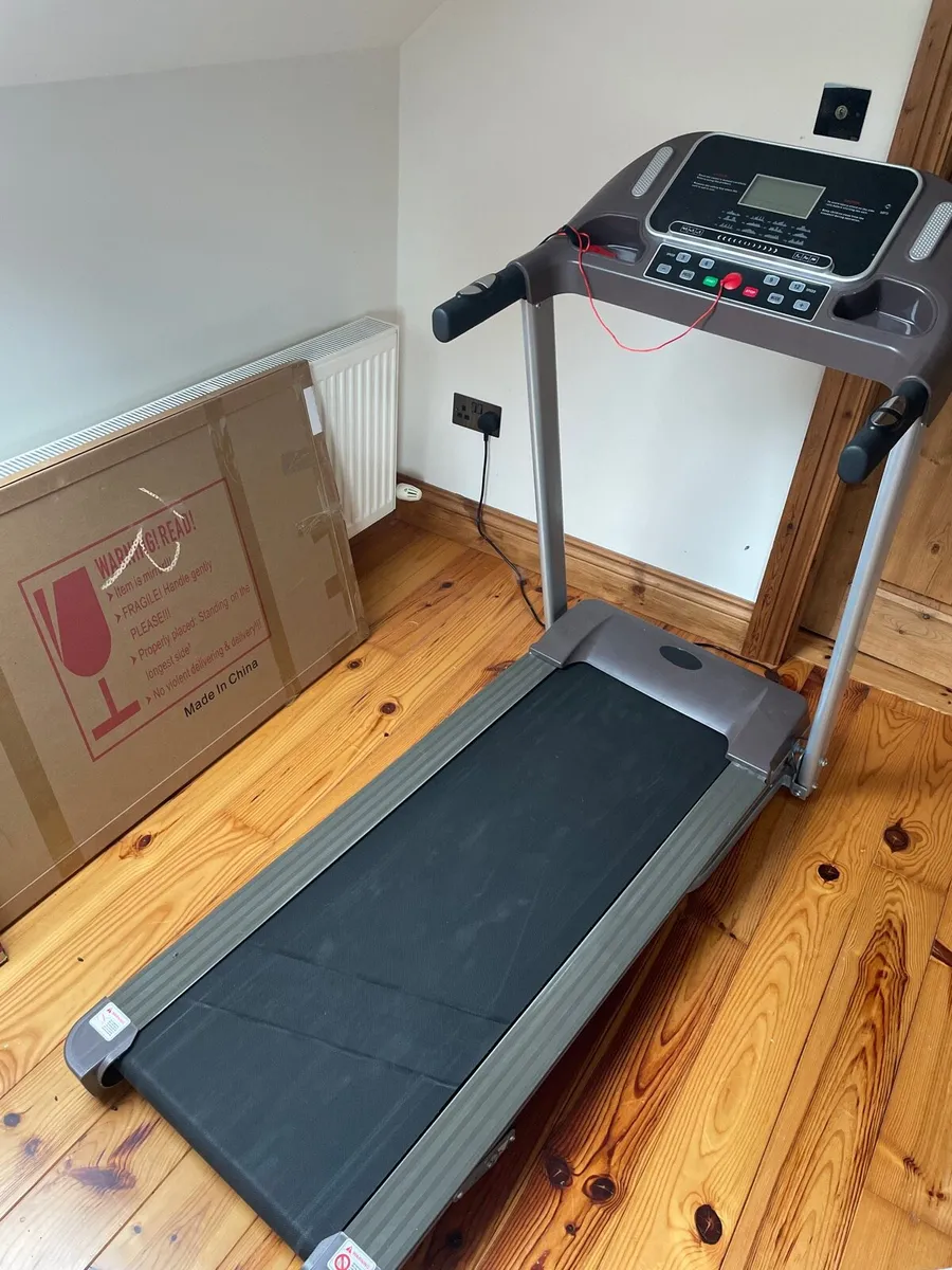 Treadmill - Image 2