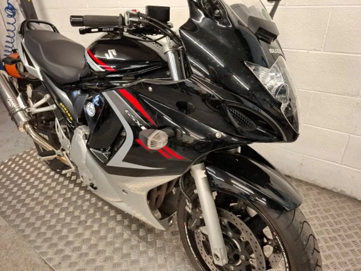 Suzuki GSX650F 2015 - Image 2