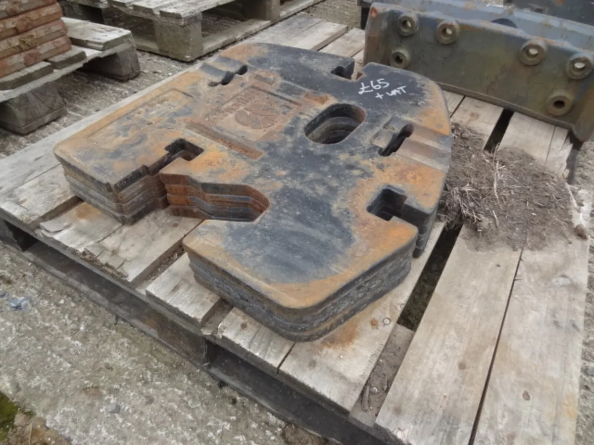 NH New Holland Tractor Fan Weights - Image 4