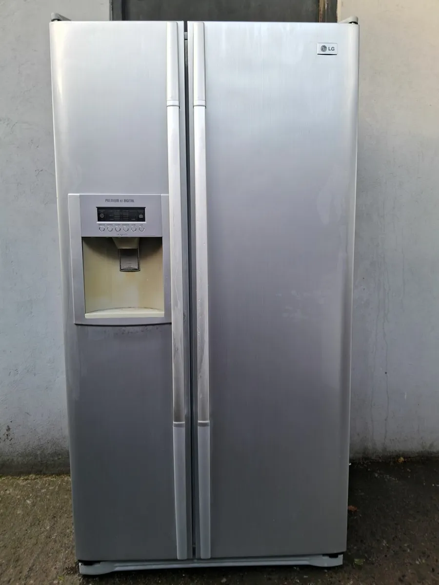 AMERICAN FRIDGE AND FREEZER - Image 1