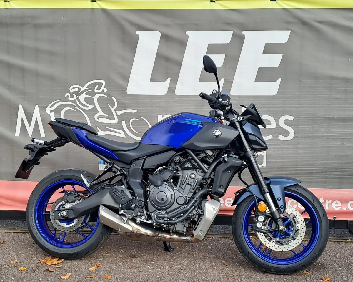 2025 YAMAHA MT-07 Y-AMT - Image 1