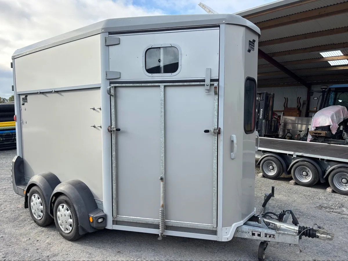 2019,IFOR WILLIAMS HB 511 HORSEBOX - Image 1