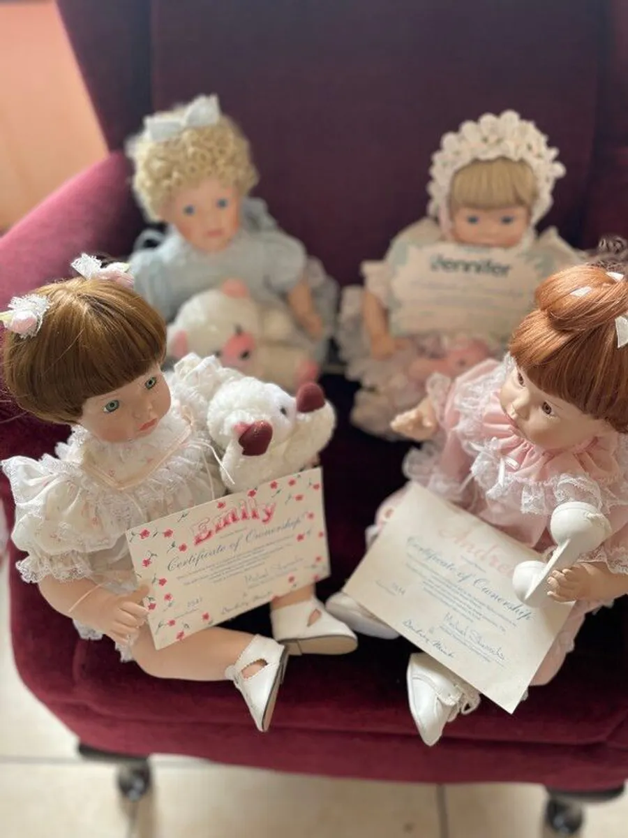porcelain dolls - Image 1