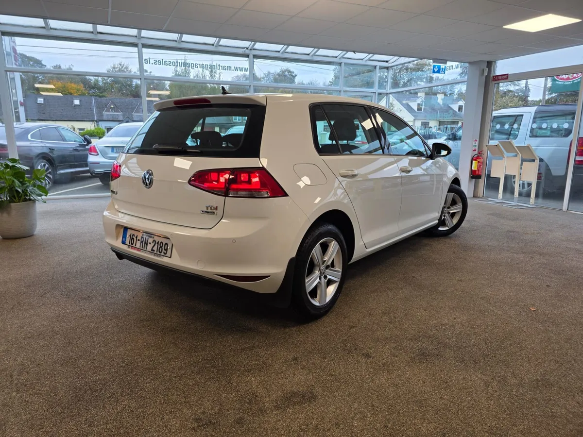 Volkswagen Golf 1.6D Bluemotion 110 HDR 2016 - Image 3