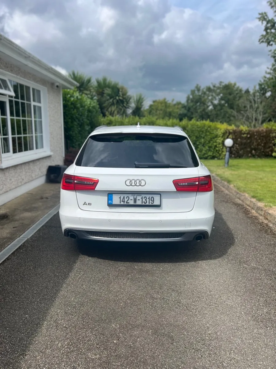 Audi A6 2014 - Image 2