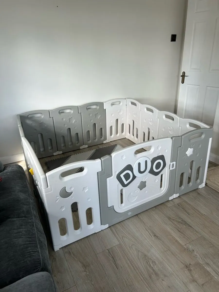 Venture All Stars Duo Baby Playpen for sale in Dublin for €80