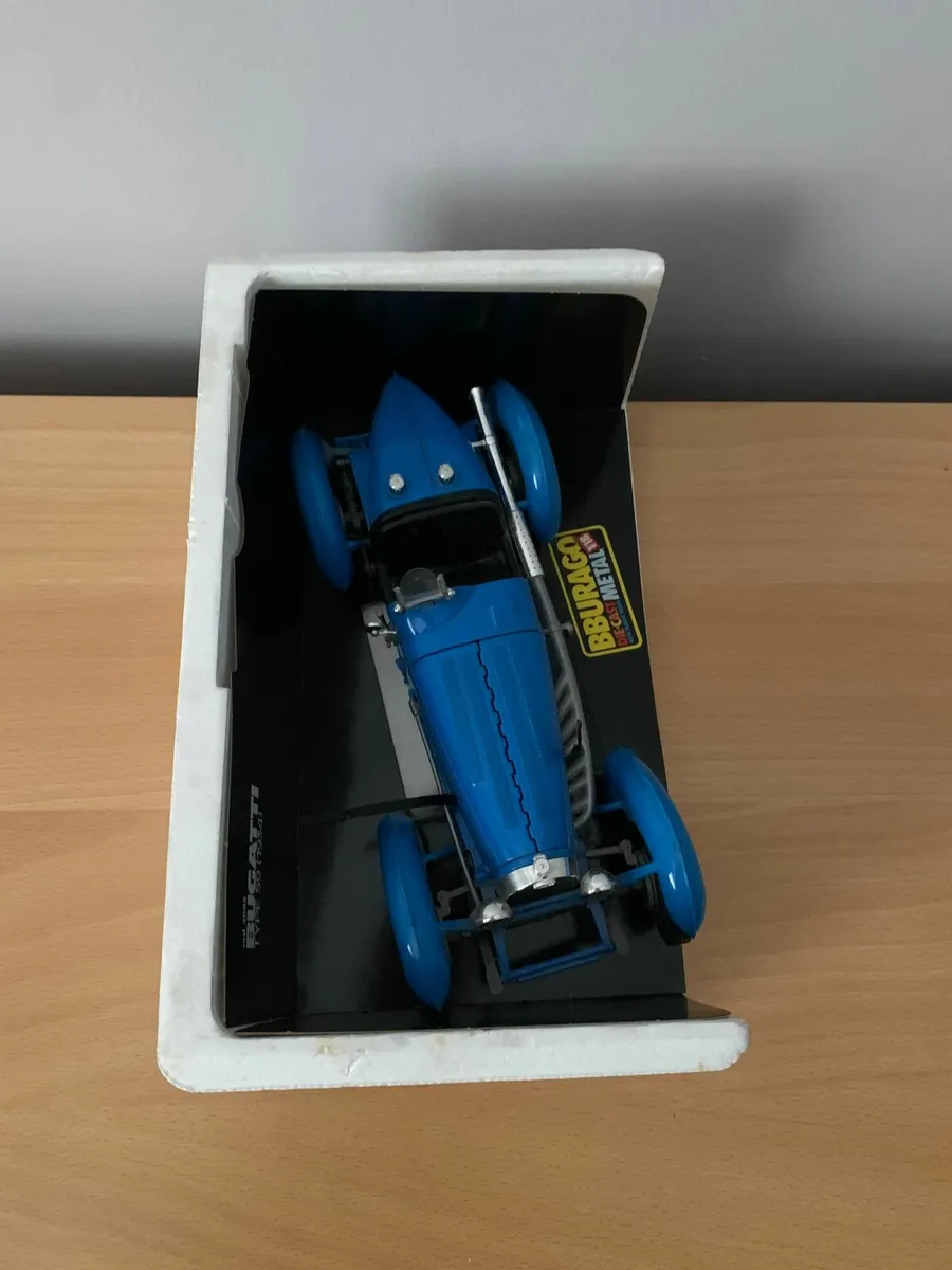 1934 Bugatti Type 59 1/18 Burago Model Car - Image 3