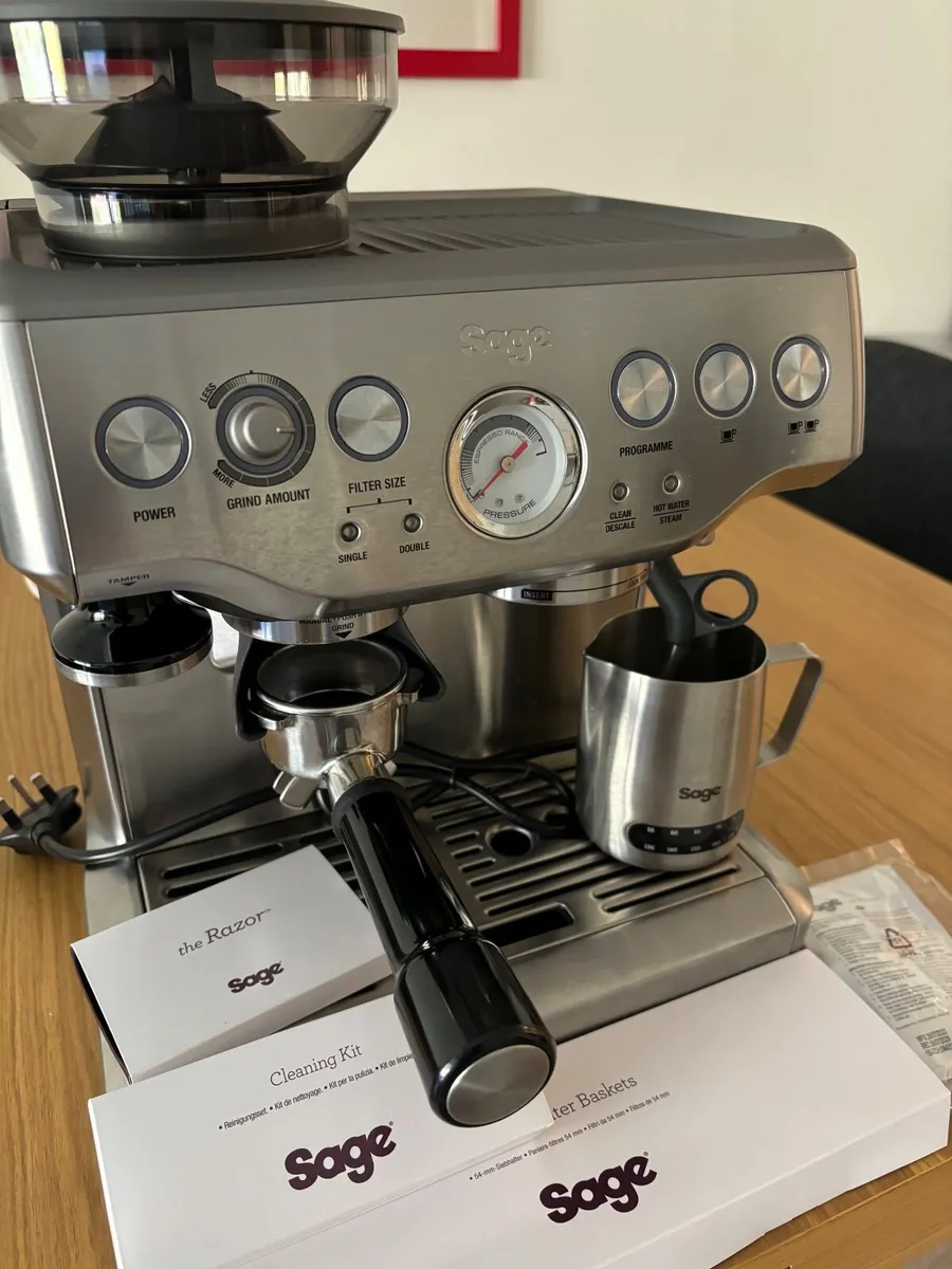 Sage Barista Express Coffee Machine - Image 1