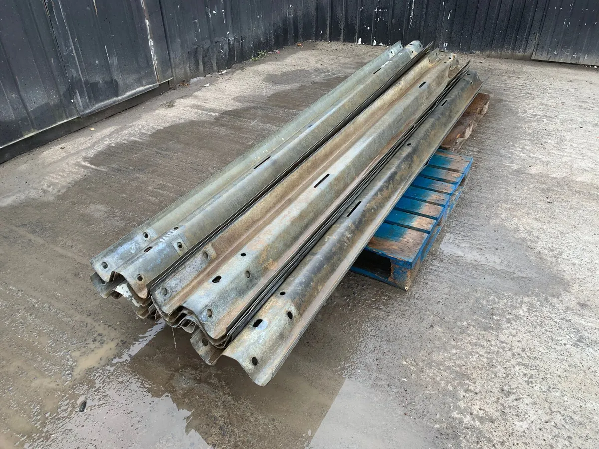 Armco Barrier - Image 1