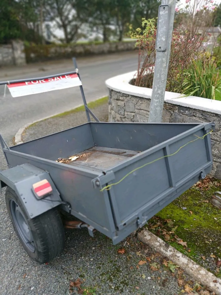 Trailer - Image 2