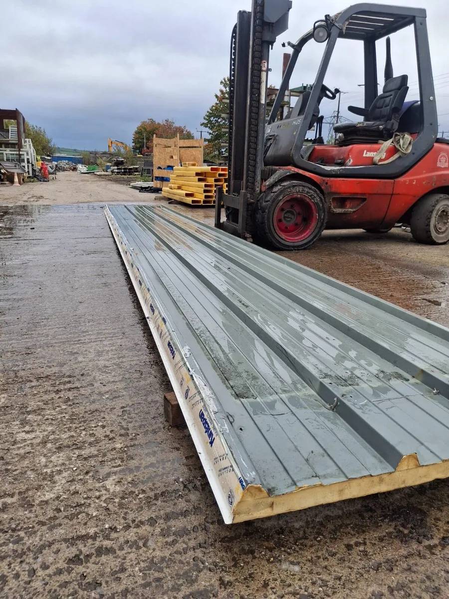 Insulated Roof Sheets 25ft  50mm thick - Image 1