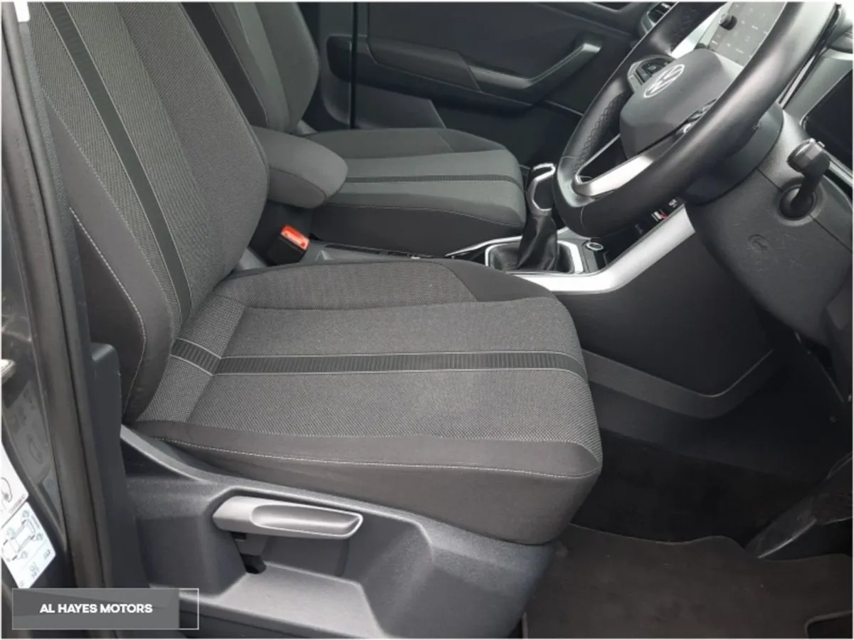 Volkswagen T-Roc T-roc Edition 75 2.0tdi M6F 116HP - Image 4
