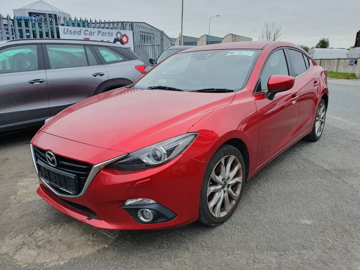 14 MAZDA MAZDA3  2.2 D SKYACTIV FOR BREAKING - Image 1