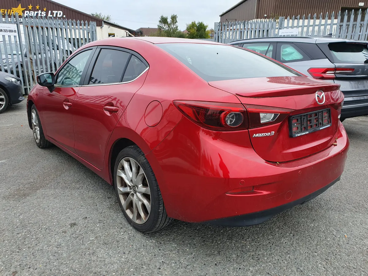 14 MAZDA MAZDA3  2.2 D SKYACTIV FOR BREAKING - Image 4