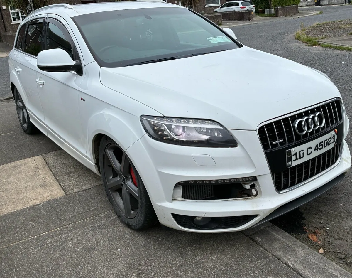 2010 Audi Q7 3.0TDI Quattro 7Seater Automatic - Image 4