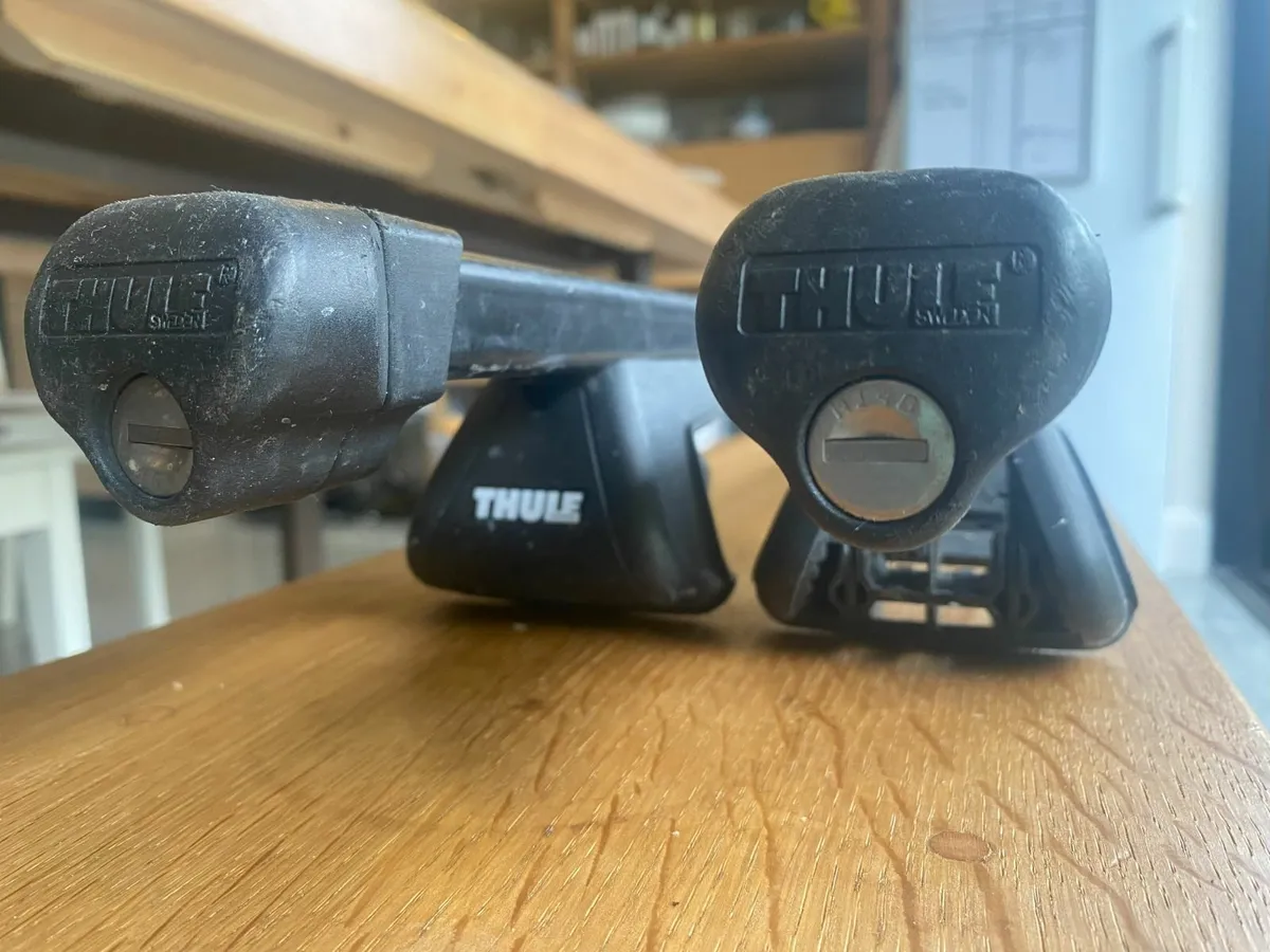 Thule 853 Roof Bars - Image 2