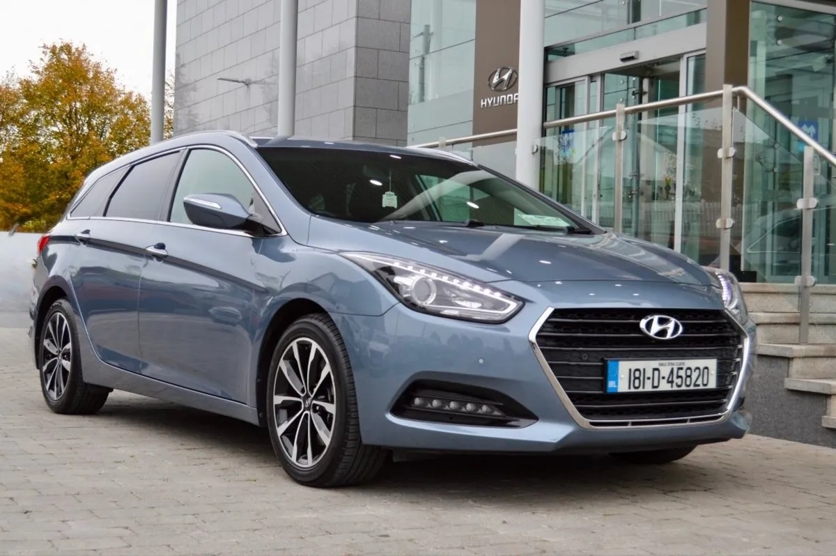 Hyundai i40 Executive 1.7 Diesel Automatic - Image 1