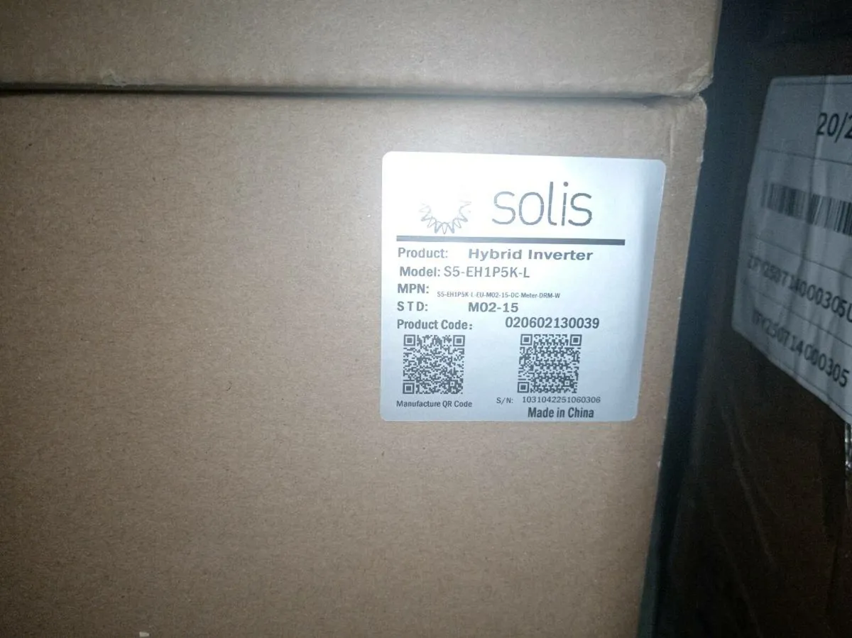 Brand new solis 5kw hybrid inverter - Image 2