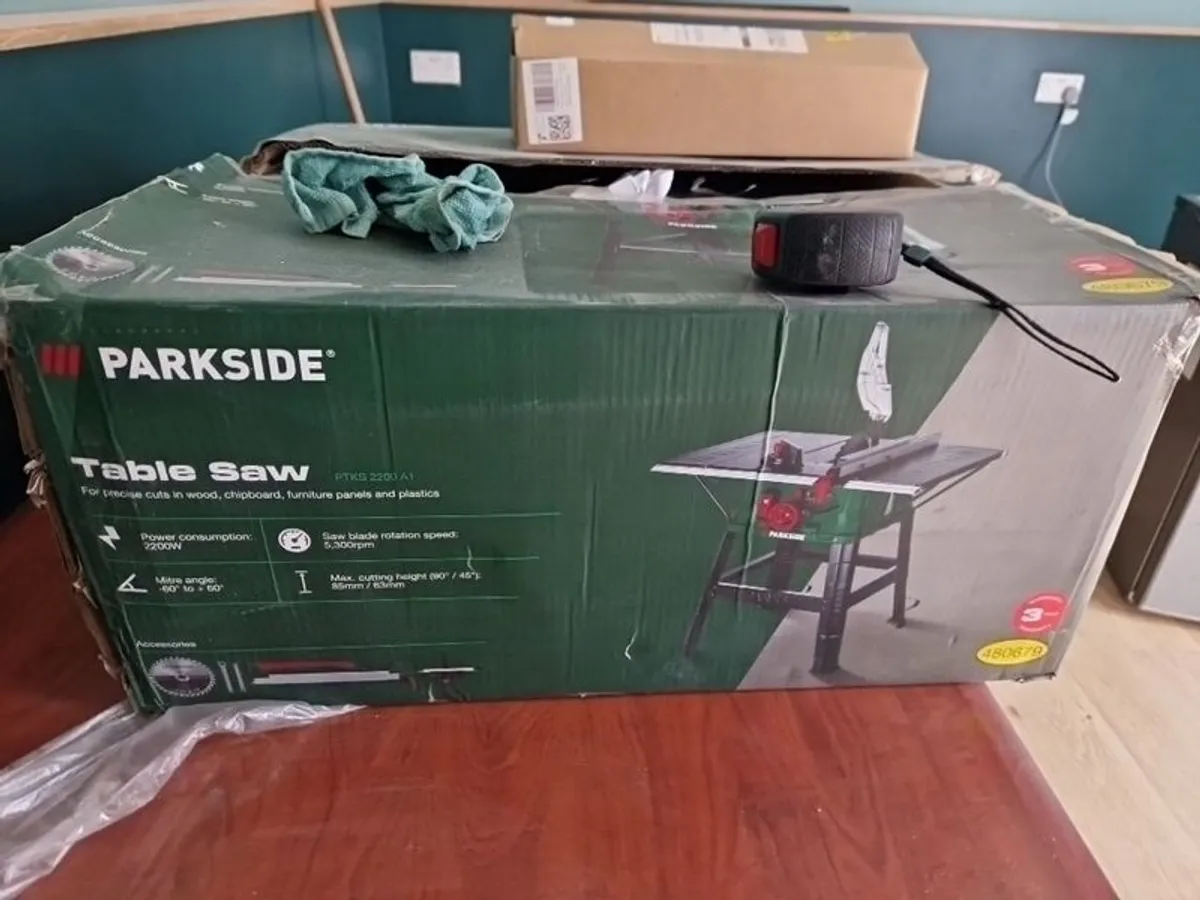 table saw - Image 1