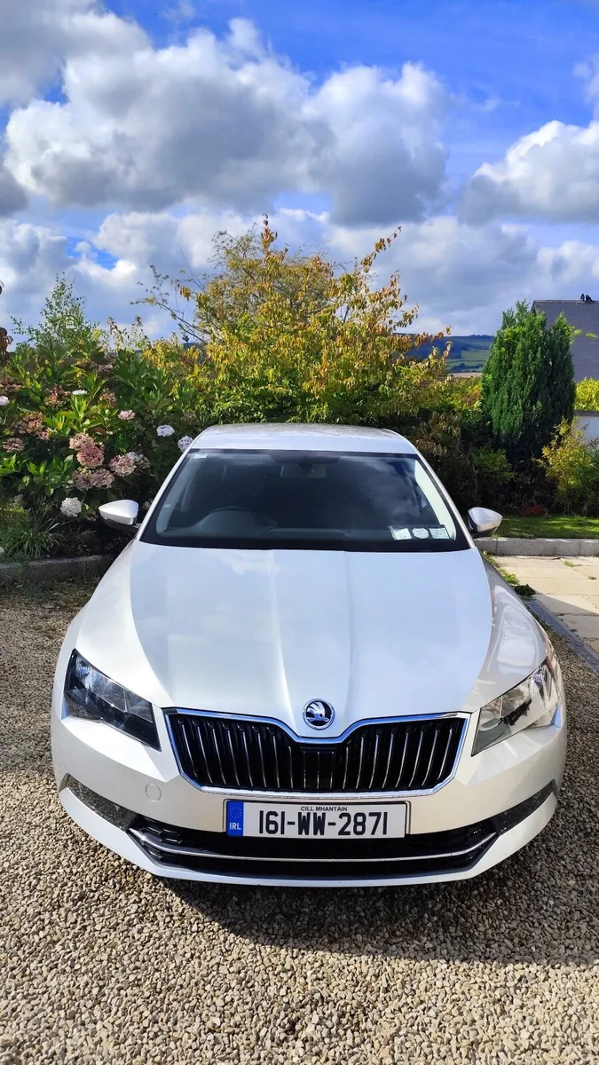 Skoda Superb 1.4tsi (150bhp) Auto - Image 3