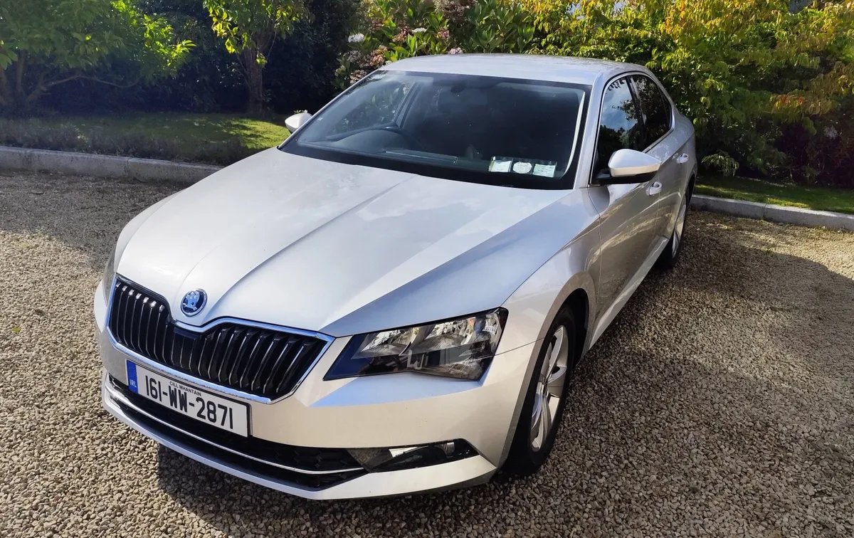 Skoda Superb 1.4tsi (150bhp) Auto - Image 1