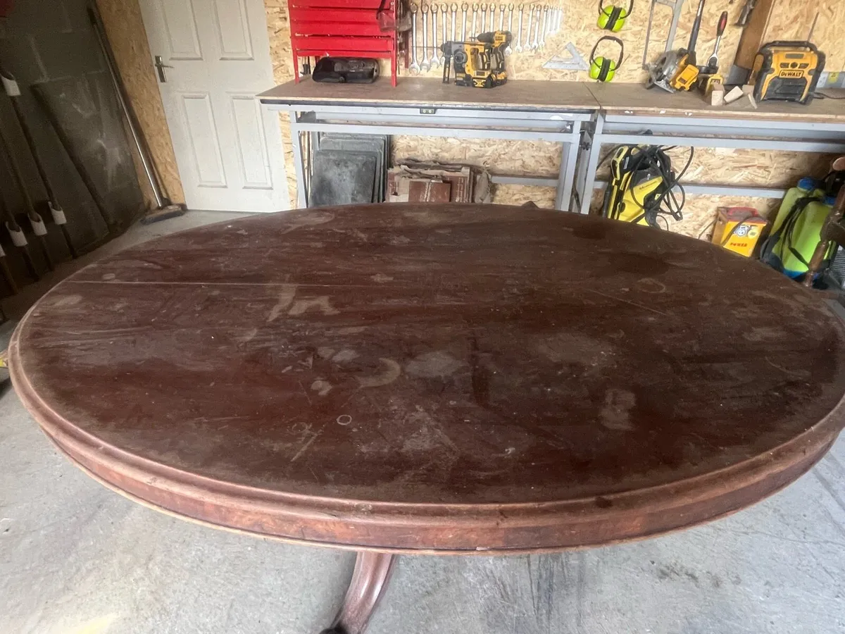 Oval Tilt top table - Image 1