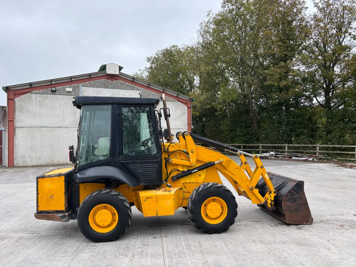 JCB 2CX LOADER - Image 1