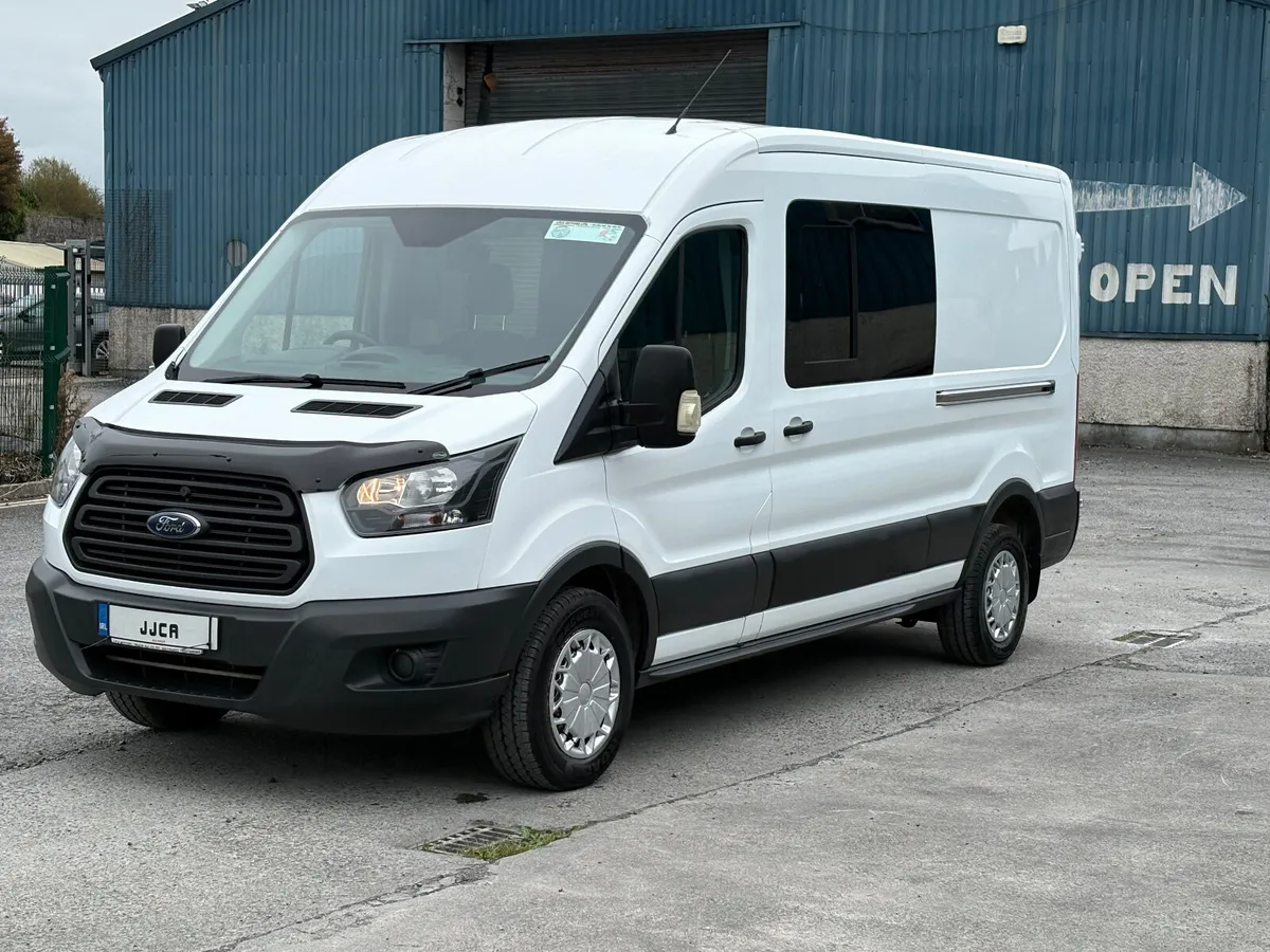 ABSOLUTELY IMMACULATE 6 SEATER TRANSIT - Image 3