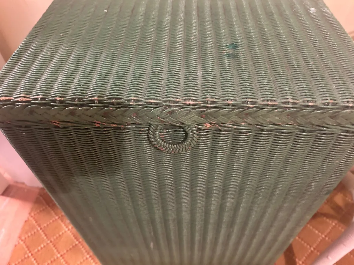 Lloyd loom furniture chair table and linen basket - Image 4