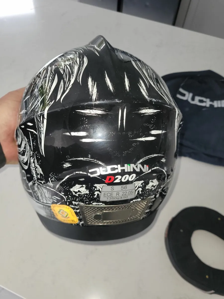Helmet - Image 3