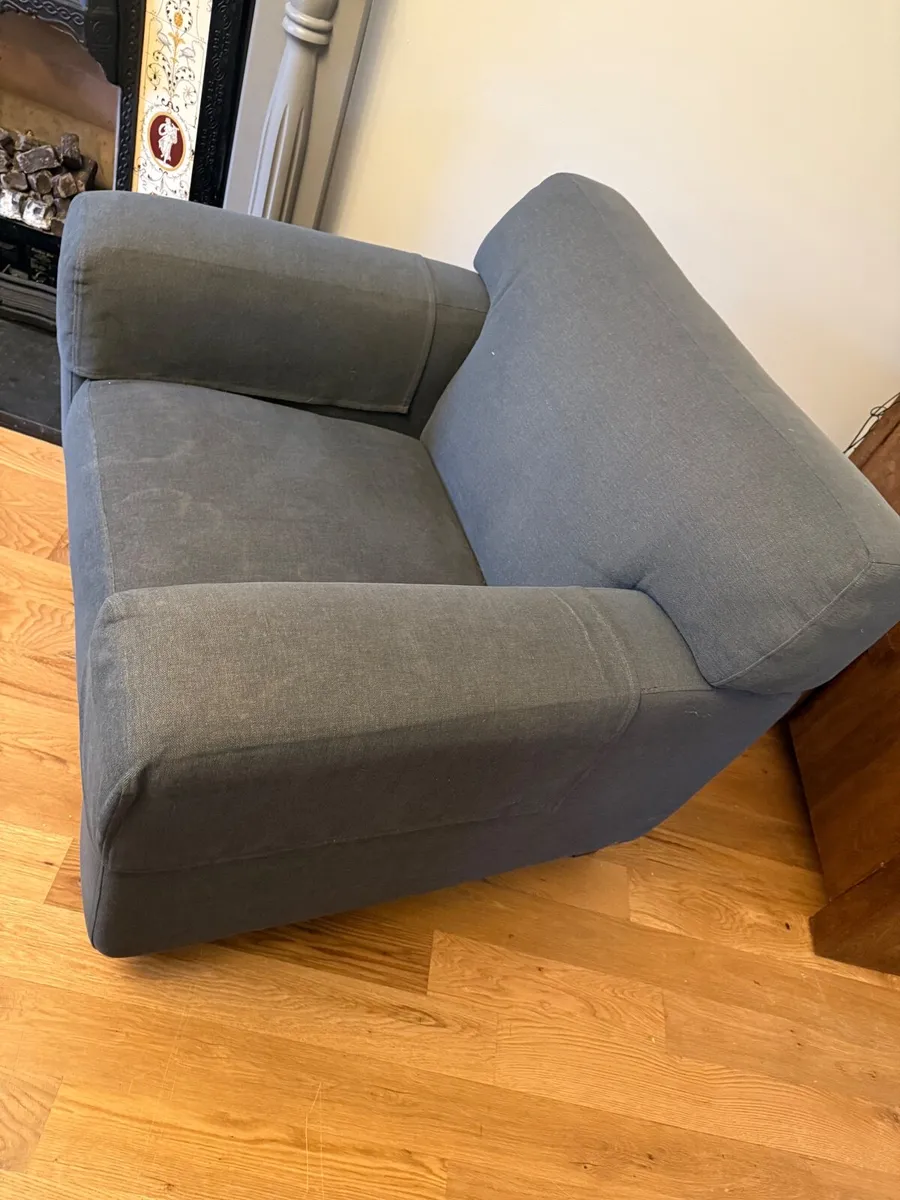 Furniture - 3 Piece Suite - Image 3