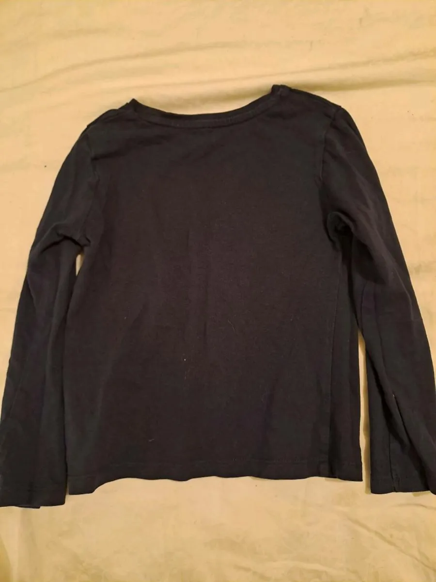 French blue shirt Dunnes 4 - 5 Y - Image 2