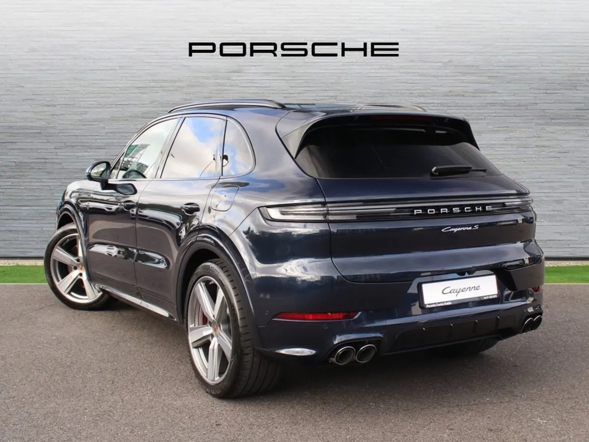 Porsche Cayenne S E-hybrid (new) - Image 3