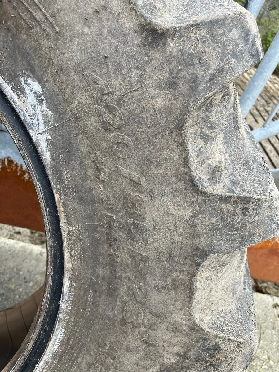 Tractor tyre - Image 3