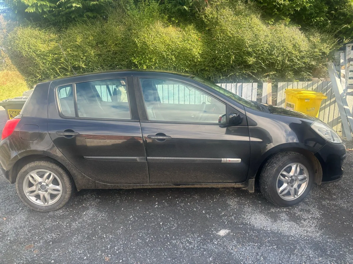Renault Clio 2009 - Image 4