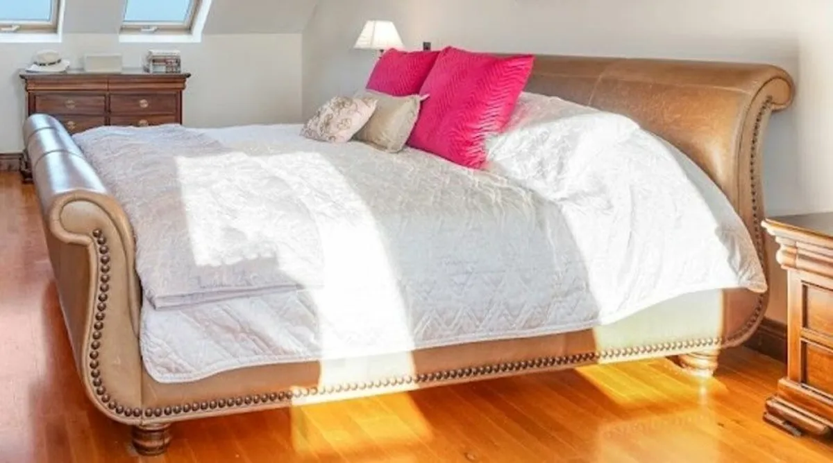 Bedroom Suite - Image 1