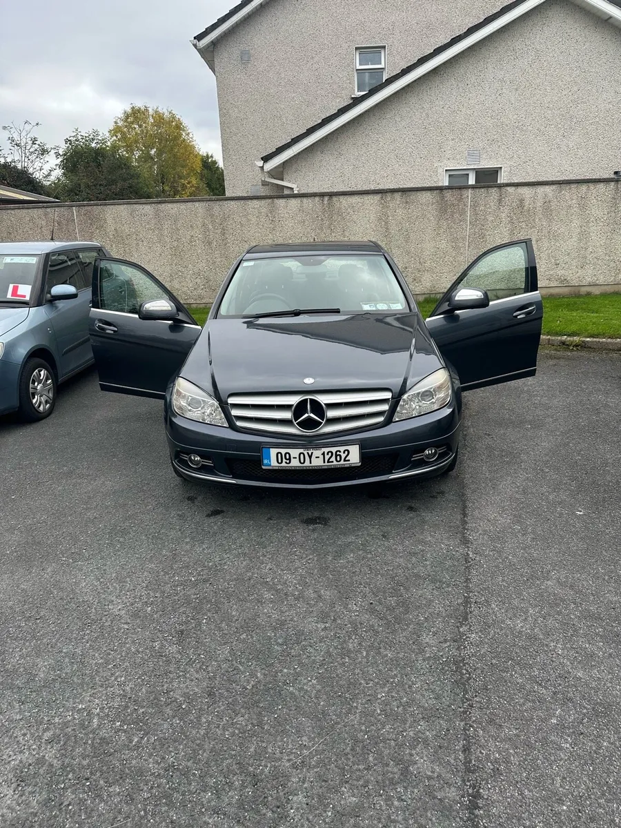 Mercedes c200 automatic - Image 4