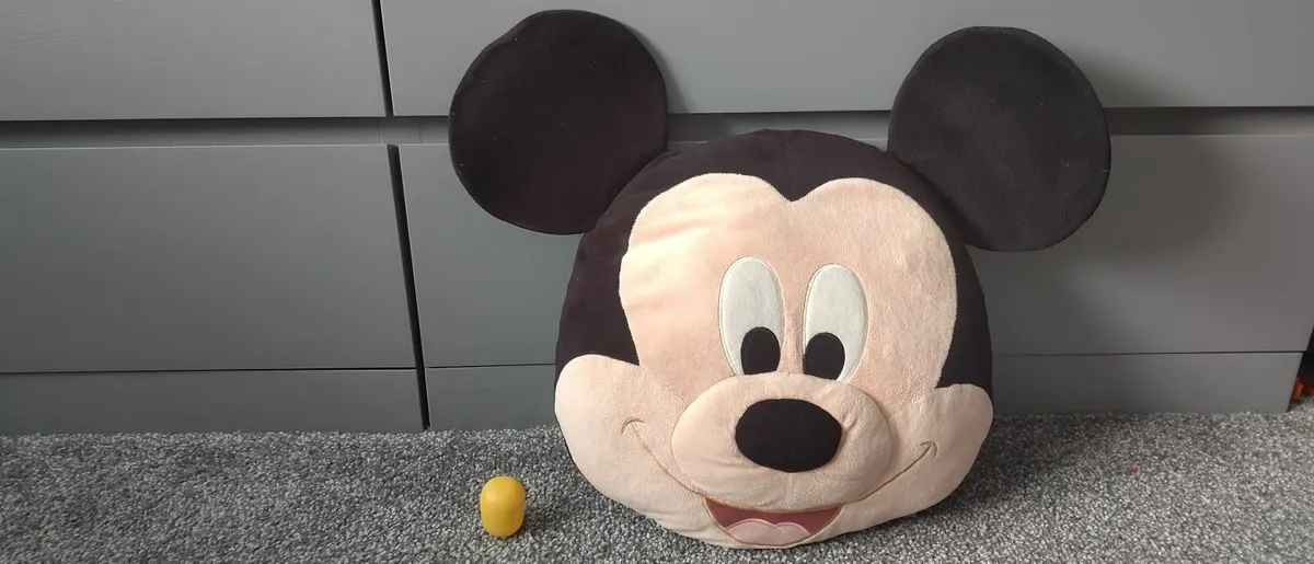 disney mickey mouse pillow cushion like new - Image 1