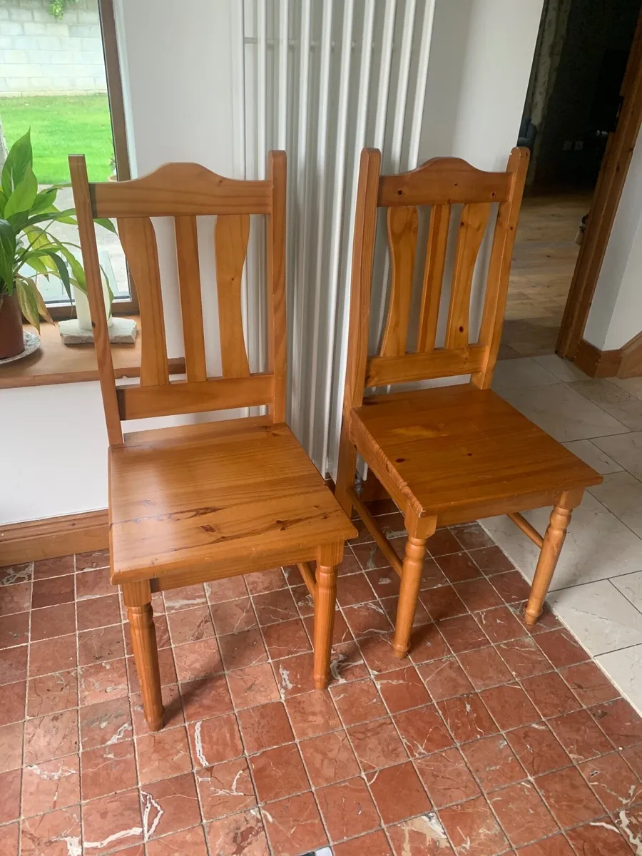 Kitchen chairs - Image 2