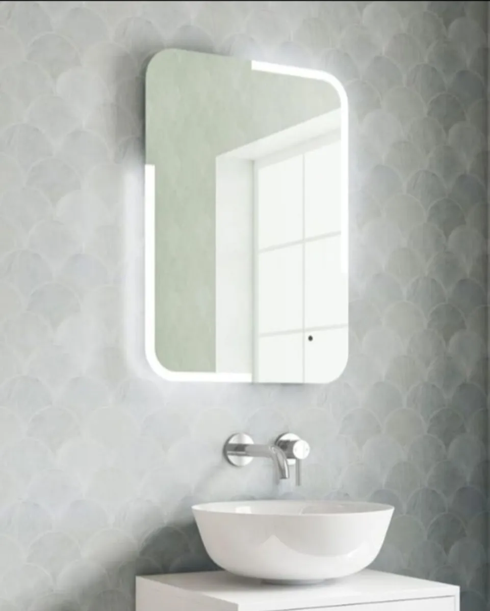 Mirror - Image 1