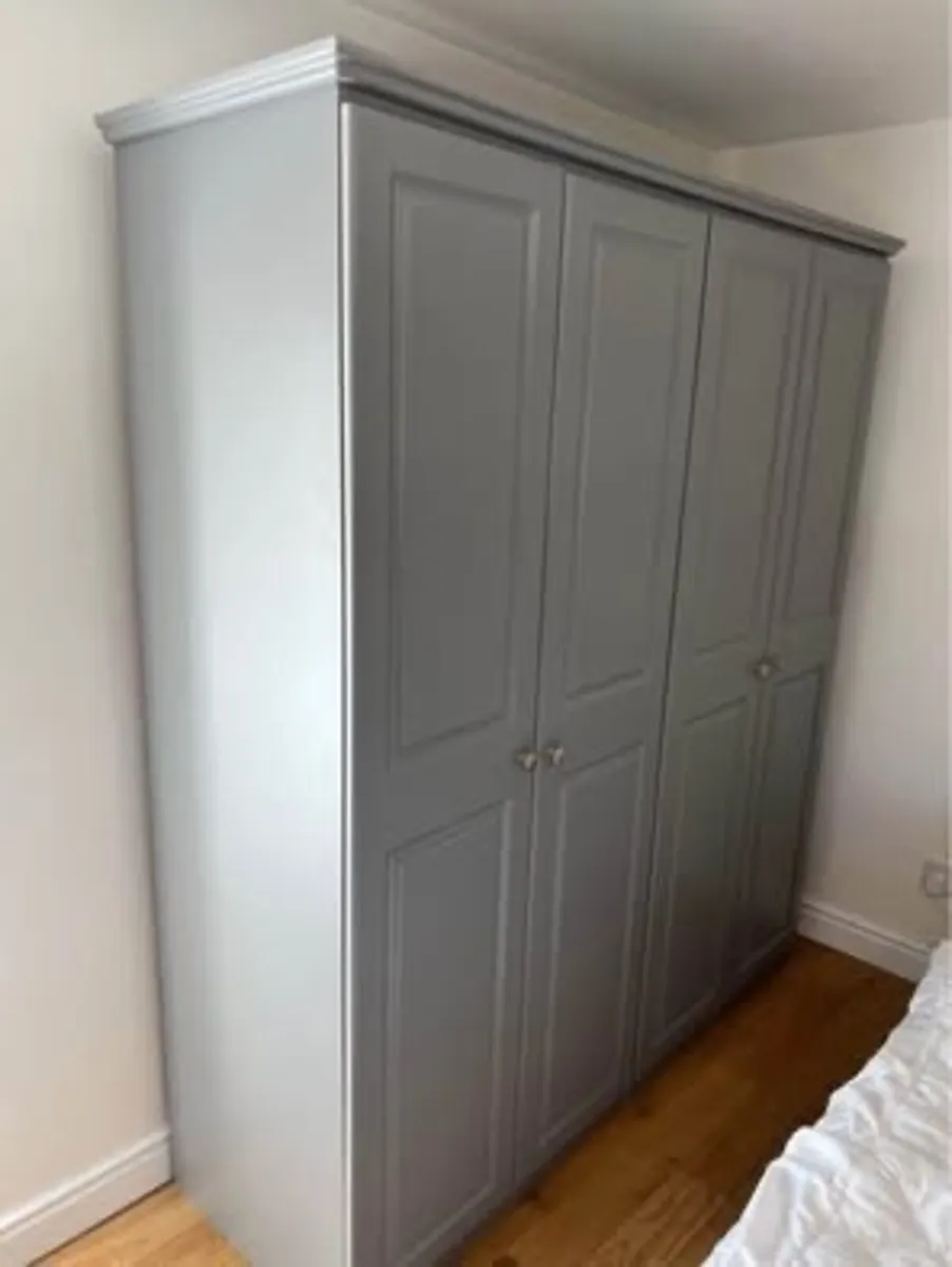 Bedroom furniture - Image 3