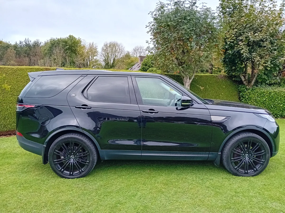 Land Rover Discovery 2020 - Image 2