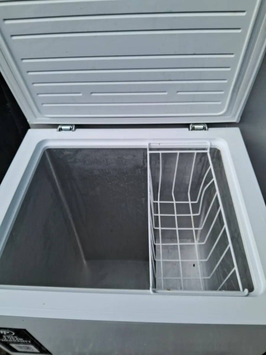 CHEST FREEZER FOR SALE - Image 2