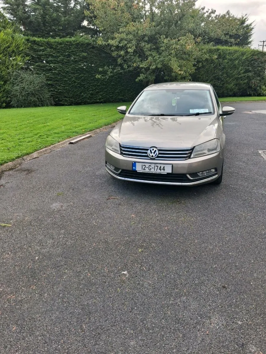 VW Passat 2012 - Image 1