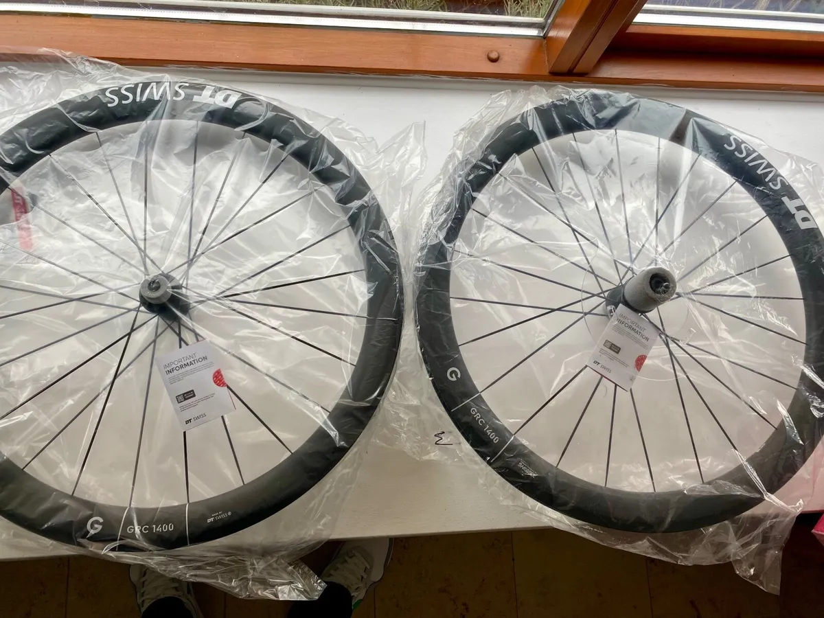 Full carbon DT Swiss wheels GRC1400 (€2,049) - Image 2