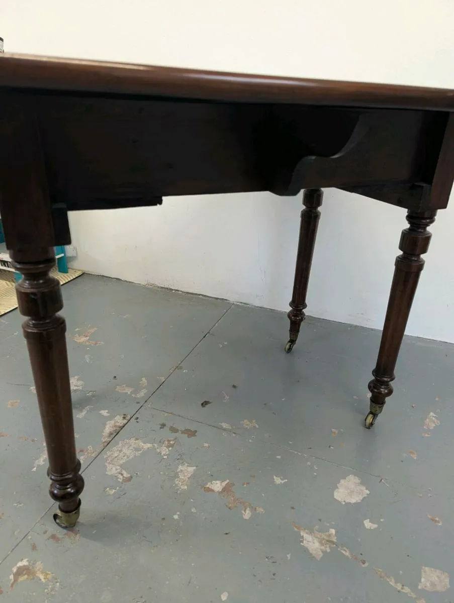 Antique table - Image 3