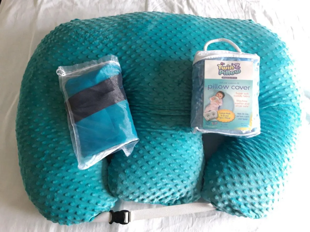 Twin Z Pillow - Image 1