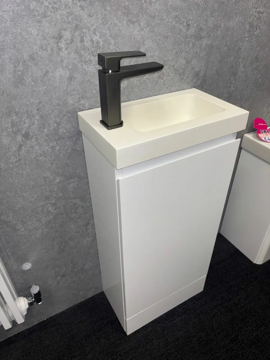 BATHSHACK - LAST ONE LEFT Cloakroom Vanity Deal - Image 2